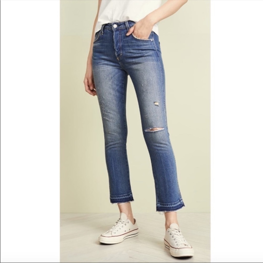 AMO Babe Slim Straight Jeans Dive Bar Destroy Wash Raw Hem Distressed Size 29